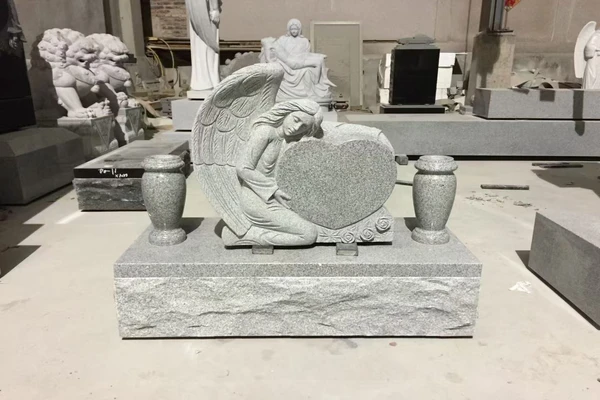 Full-Round Carving – 360° Sculpture, Bringing Stone to Life-4